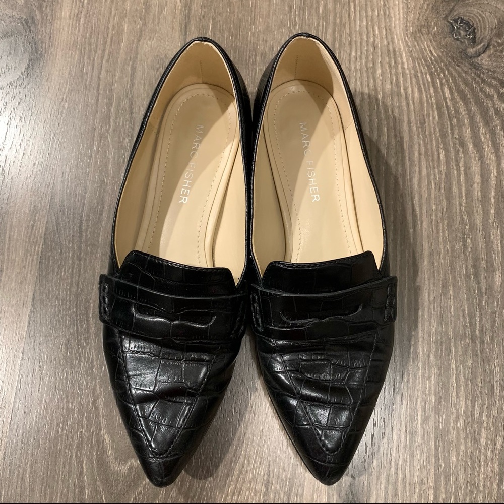 Marc Fisher Flats